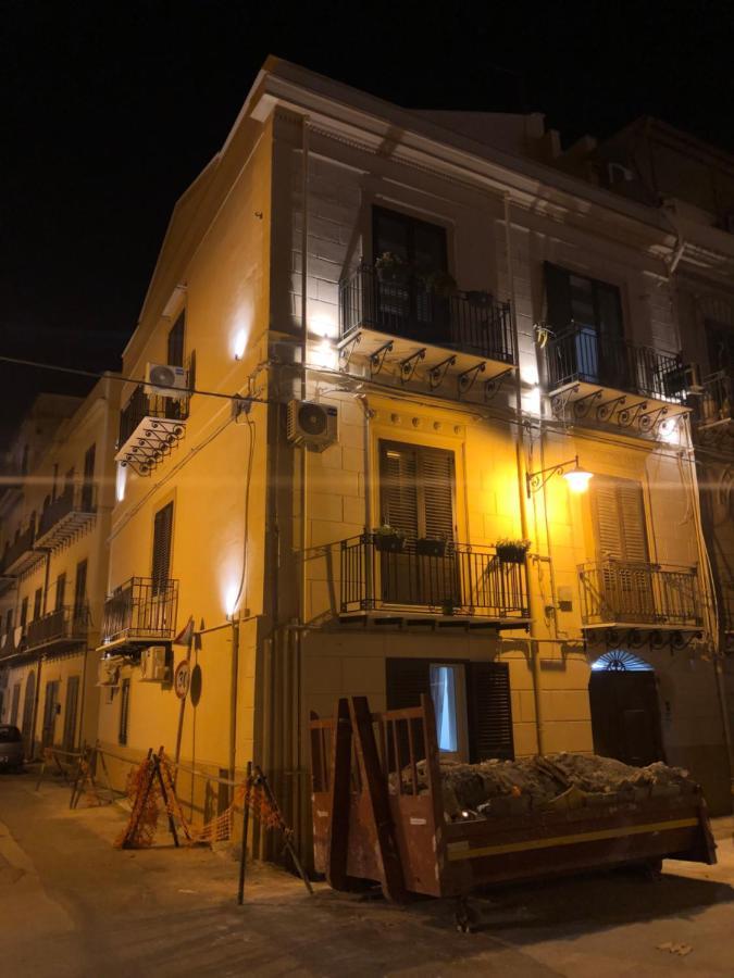 Dimora Castelli Hotel Palermo Eksteriør billede